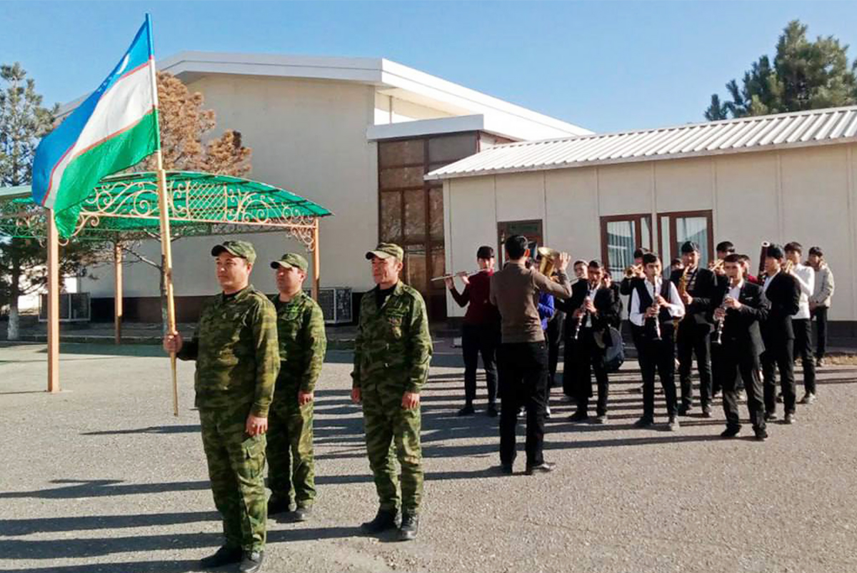 Ватан ҳимоячилари куни кенг нишонланди