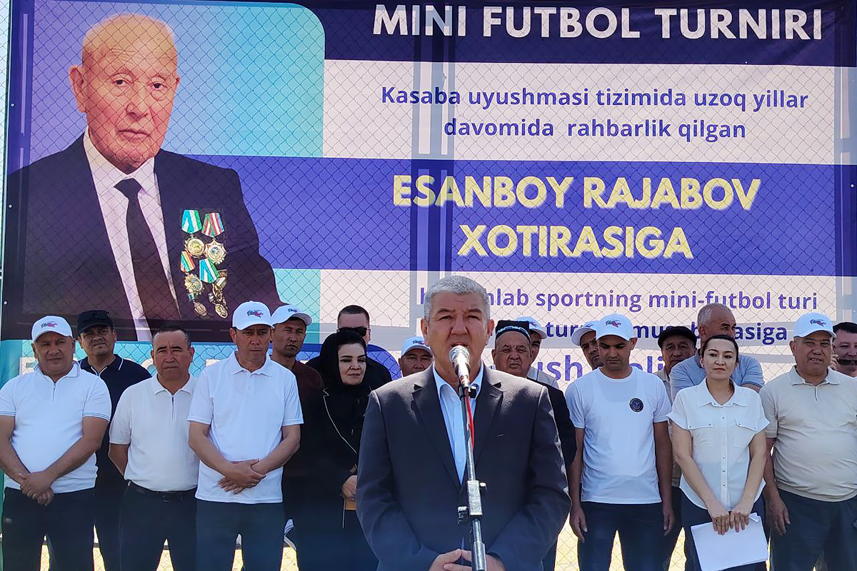 Қарши шаҳрида мини футбол мусобақаси бўлиб ўтди