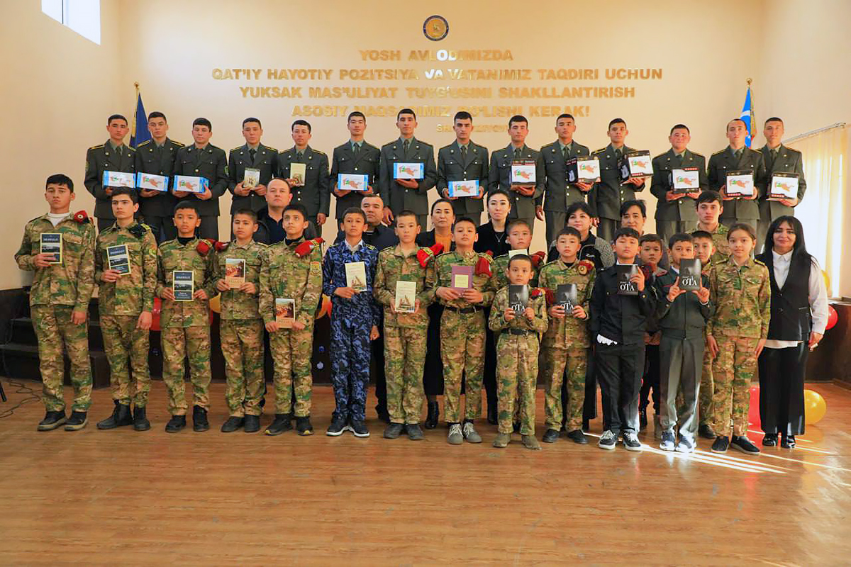 Миллий армия — Она юрт қалқони, тинчлигимиз посбони!