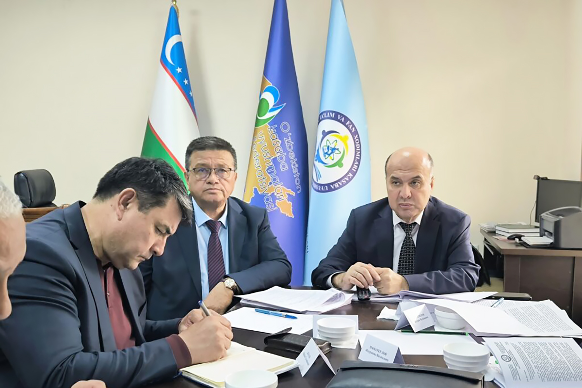 Таълим ва фан соҳасидаги долзарб масалалар муҳокама қилинди