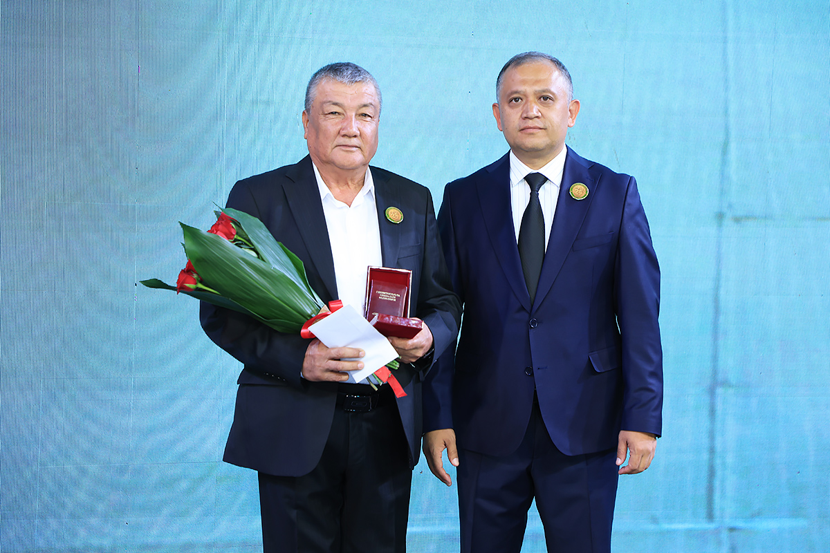 Чорак асрлик меҳнатга эҳтиром